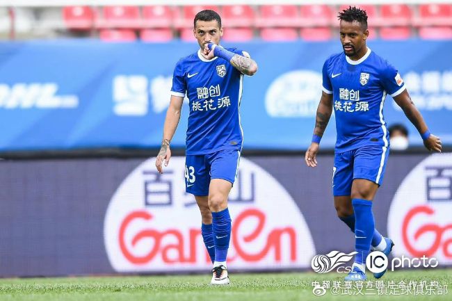 口述被两个男人3p爽